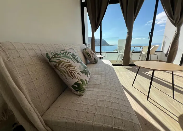 Cura Sea View Apartment